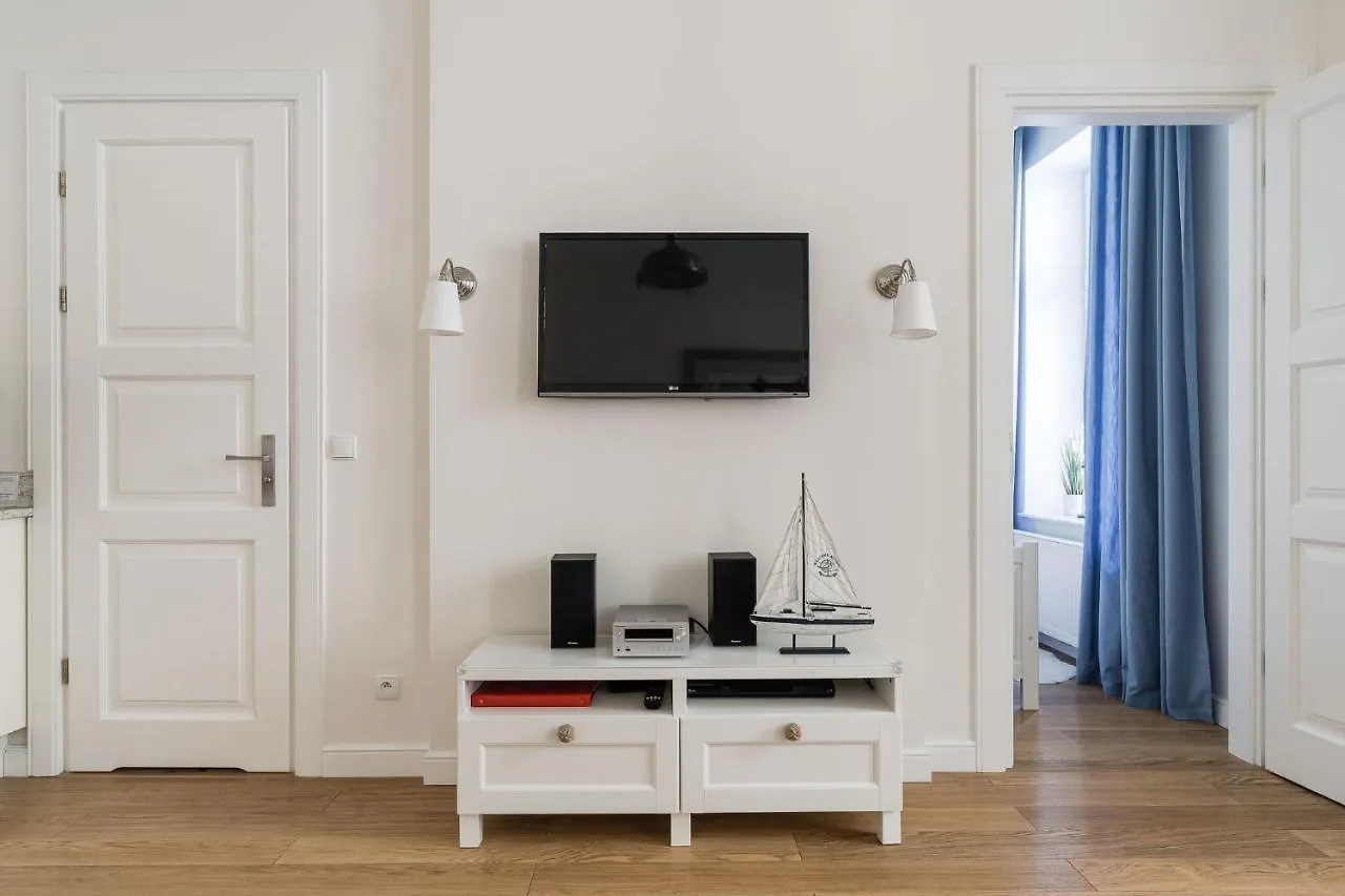 Sanhaus Apartments - Apartamenty Helska 4 - 200 M Od Plazy Sopot 0*,